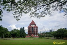 Kampus dengan Publikasi...