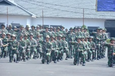 Demo Kolone Senapan...