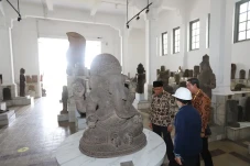 Kebakaran Museum Nasional,...