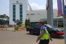 Tim Gegana Tinggalkan...