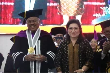 Sejarah Mencatat Gubernur...