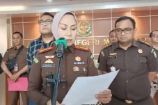 Buronan 2 Pekan, Ridhana...