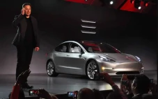 Elon Musk Bertemu dengan...