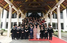 Wapres Berharap UI Lahirkan...