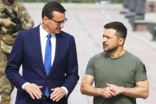 PM Morawiecki kepada...