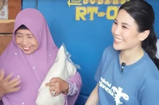 Momen Angela Tanoesoedibjo...
