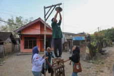 Orang Muda Ganjar Pasang...