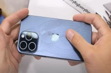 Tes Bodi iPhone 15 Pro...