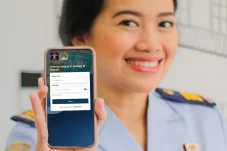 Imigrasi Bikin M-Paspor...