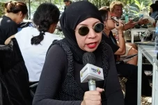 Melly Goeslaw Jadi Sutradara...