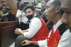 Sidang Putusan Ammar...