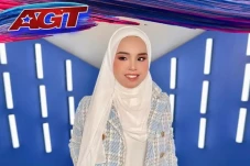 Putri Ariani Tampil...