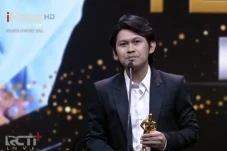 Indra Jegel Raih Predikat...
