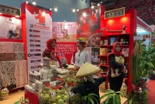 Pameran Pangan Plus...