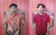 Nekat Bobol SD, Duo...
