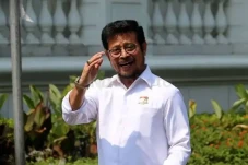 Geledah Rumah Dinas...