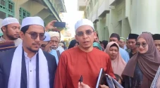 TGB Zainul Majdi Temani...