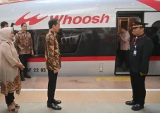 Jokowi Ungkap Tarif...