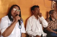 Resmikan Posko Pemenangan...