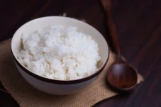 Apakah Makan Nasi Putih...