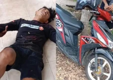 Pemotor Terkapar setelah...
