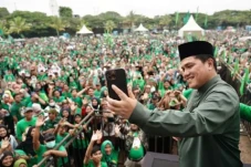 Akademisi dan Kiai Jawa...