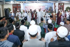 Relawan Ganjar Perkuat...