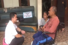 Dapat Bantuan Kursi...