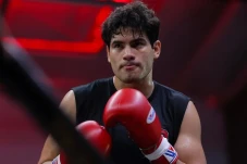 Gilberto Ramirez Uji...