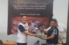 Bertemu Bacaleg Perindo,...