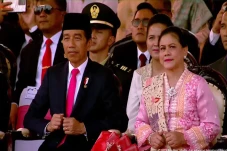 HUT ke-78 TNI, Lagu...