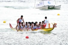 Tim Perahu Naga Indonesia...