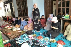 Bersilaturahmi dengan...
