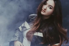 Stephanie Poetri Bangga...
