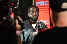 Terence Crawford Lalui...