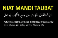 Bagaimana Hukum Mandi...