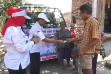Dapat Bantuan Air Bersih...