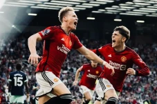 Hasil Liga Inggris 2023-2024:...