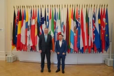 Ngebet Gabung OECD,...