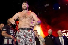 Tyson Fury Ancam Jatuhkan...