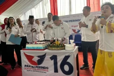Rayakan HUT ke-9, Ini...