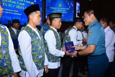 Peringati Maulid Nabi...