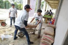 Santri Ganjar Bergotong...