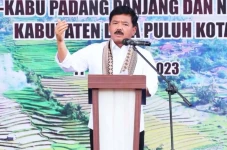 Menteri Hadi Pastikan...