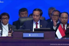 Buka KTT AIS di Bali,...