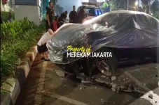Kebut-kebutan, Mobil...