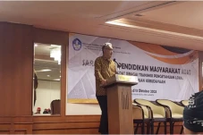 Kemendikbudristek Dorong...