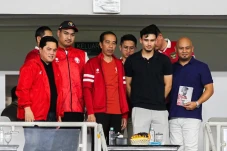Nonton Laga Timnas Indonesia,...