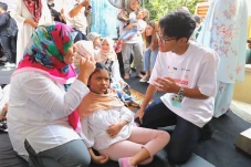 Terima Donasi, Yayasan...