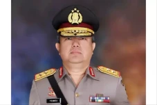 Profil Komjen Pol Tomsi...